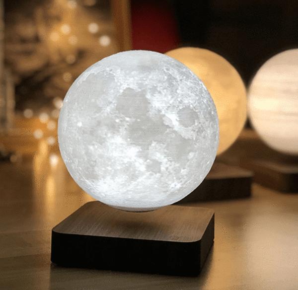 Annie’s Fashion Magnetic Levitating Moon Lamp