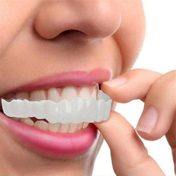 Annie’s Fashion Instant Smile Veneers – Upper & Lower Clip-On Dental Veneer Set