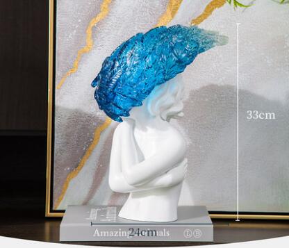 Annie’s Fashion Angelica Sculpture