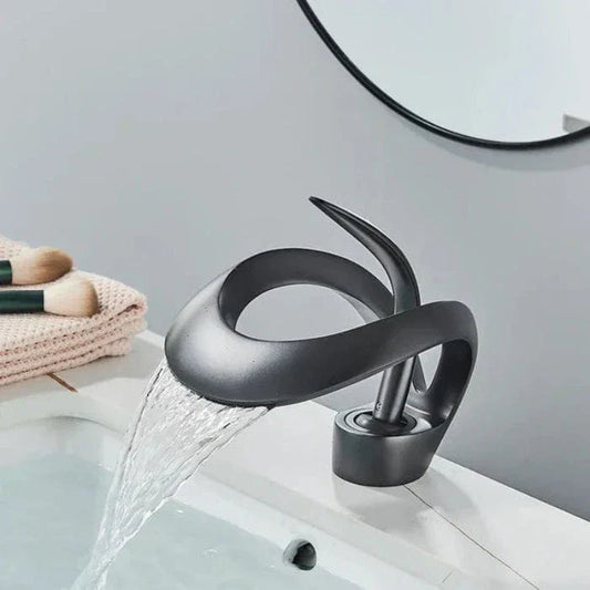 Modern Bathroom Sink Faucet Waterfall Brass Design