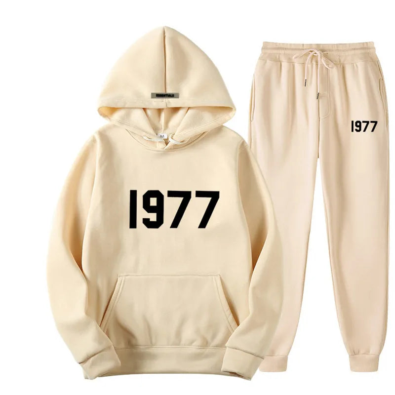 Annie’s Fashion Women's Oversized 1977 Essentials Tracksuit