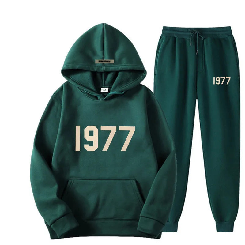 Annie’s Fashion Women's Oversized 1977 Essentials Tracksuit