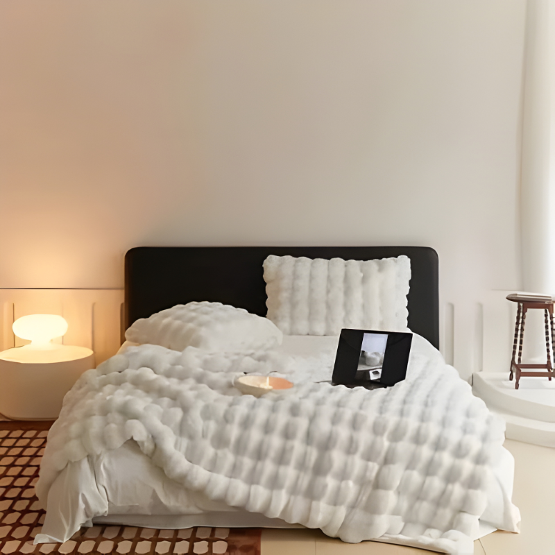 Annie’s Fashion All Season Blanket with Elegant Design