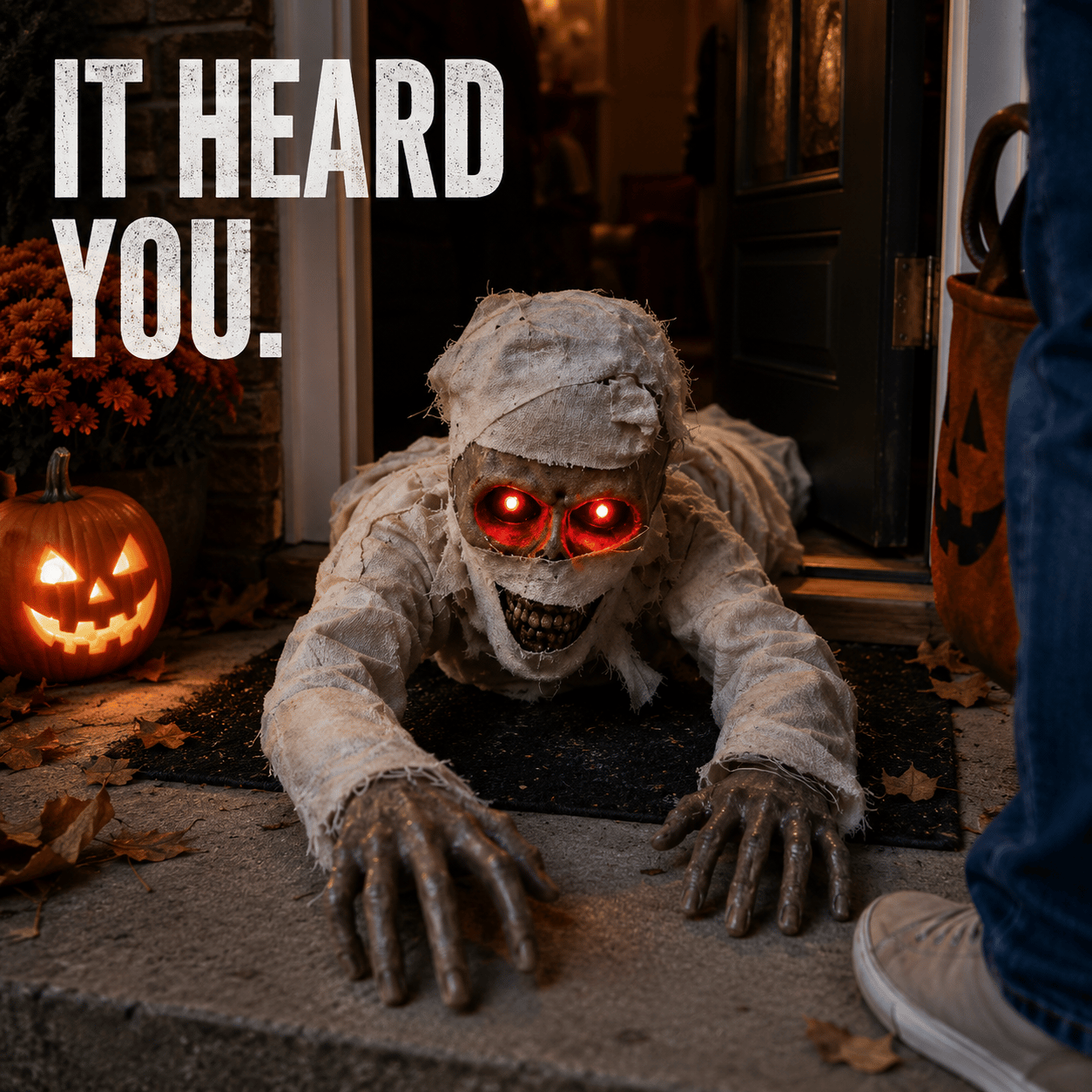 Annies-fashion – Glowing Red Eyes Crawling Horror Mummy