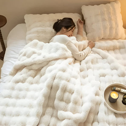 Annie’s Fashion All Season Blanket with Elegant Design